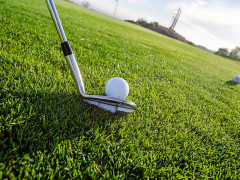 Golf am SHG (Foto: Robert Ruggiero, Unsplash)