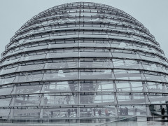 Kuppel des Bundestags (Foto: Ivan-Rohovchenko, Unsplash) Kuppel des Bundestags (Foto: Ivan-Rohovchenko, Unsplash)