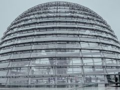 Kuppel des Bundestags (Foto: Ivan-Rohovchenko, Unsplash) Kuppel des Bundestags (Foto: Ivan-Rohovchenko, Unsplash)