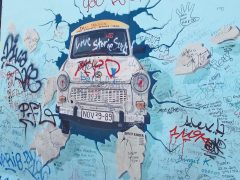 Ein Stück Berliner Mauer: Die East Side Gallery (Foto: MAK) Ein Stück Berliner Mauer: Die East Side Gallery (Foto: MAK)