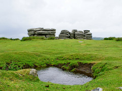 Steinhügel im Dartmoor bei Exeter Steinhügel im Dartmoor bei Exeter