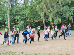 Wettbewerbe auf dem Gelände der Jugendherberge (Foto: MAK) Wettbewerbe auf dem Gelände der Jugendherberge (Foto: MAK)