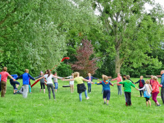 Gruppenspiele am Hohnsensee (Foto: MAK) Gruppenspiele am Hohnsensee (Foto: MAK)
