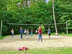 Beachvolleyball bei der Jugendherberge (Foto: MAK) Beachvolleyball bei der Jugendherberge (Foto: MAK)