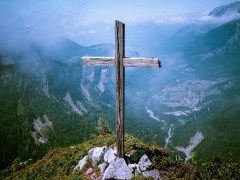 Dem Himmel so nah (Foto: Hugues de Buyer, Unsplash)