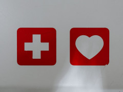 Wir kümmern uns um dich (Foto: Claudio Schwarz-Purzelbaum, Unsplash)