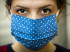 Maske tragen (Foto: Christo Anestev, Pixabay)
