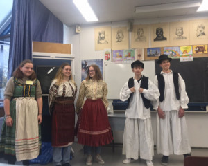 Ungarische Traditionskleidung (2021)