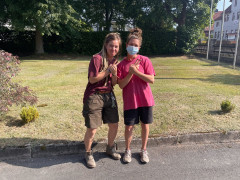 Die Teamerinnen - Jule und Carla